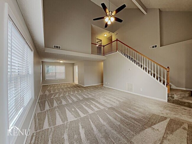 Foto del edificio - 5218 Arbor View Ln