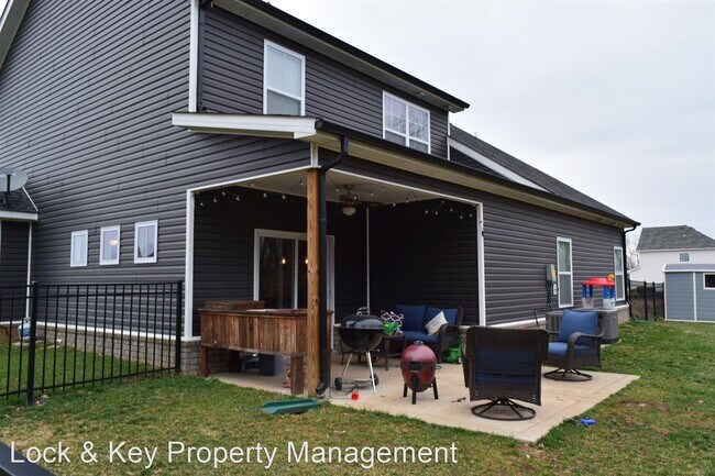 Building Photo - 4 br, 3.5 bath House - 891 Terraceside Circle