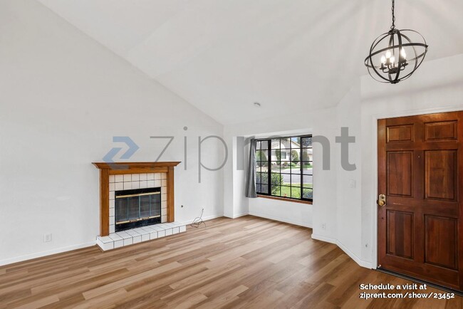 Foto del edificio - 7301 Joshua Cir