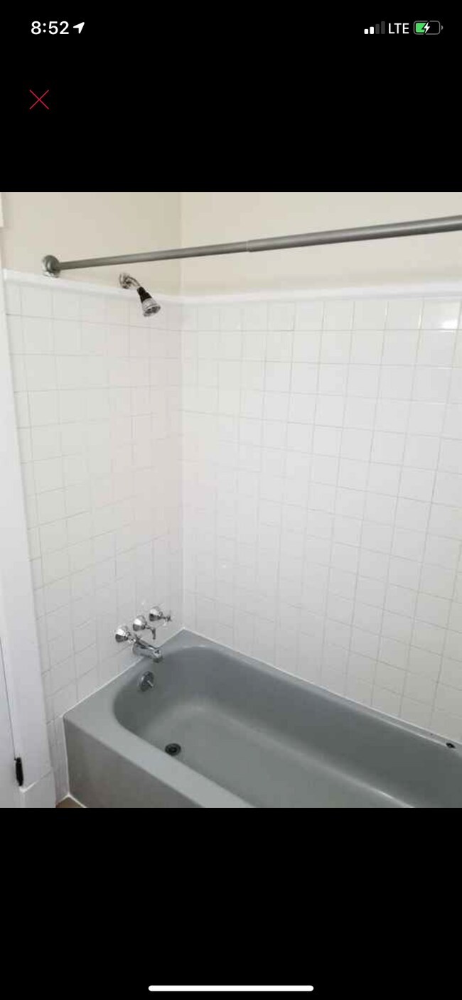 Foto del edificio - 2748 Norwood Ave