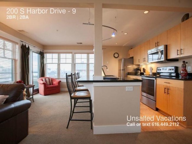 Building Photo - 2 bedroom in Grand Haven MI 49417