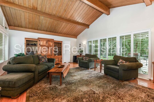 Building Photo - 7 El Paraiso Ct