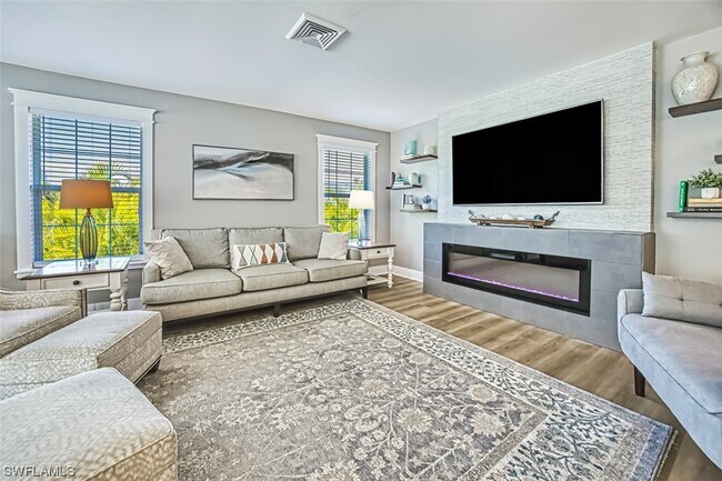 Foto del edificio - 13520 Stratford Pl Cir