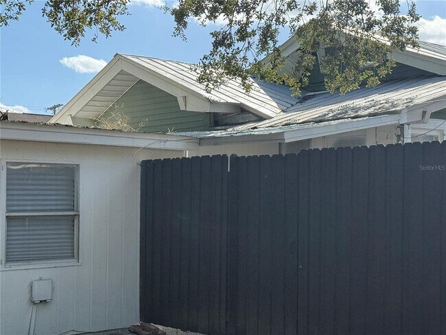 Foto del edificio - 1907 N 49th St