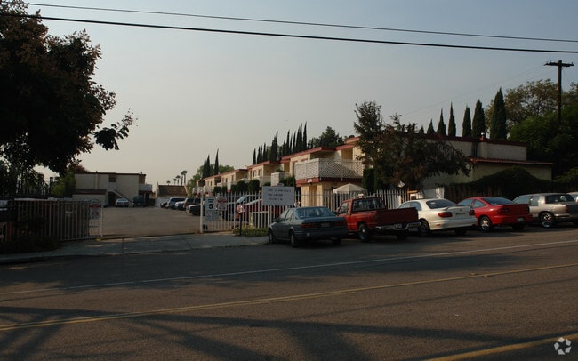 Building Photo - Vista de Helix Apartments
