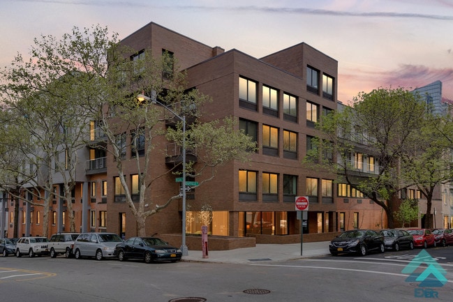 Building Photo - 1 Duffield St