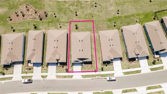 Foto del edificio - 5225 Sunshine Dr