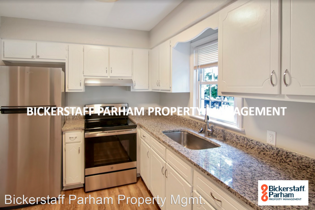 Foto del edificio - 2 br, 1 bath House - 2126 Avalon Rd.