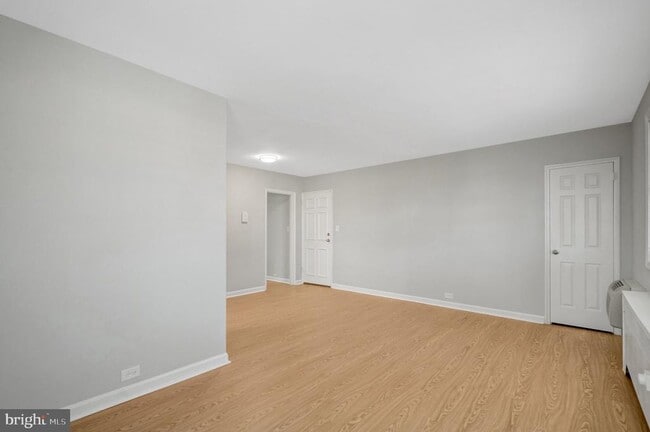 Foto del edificio - 206 N Trenton St
