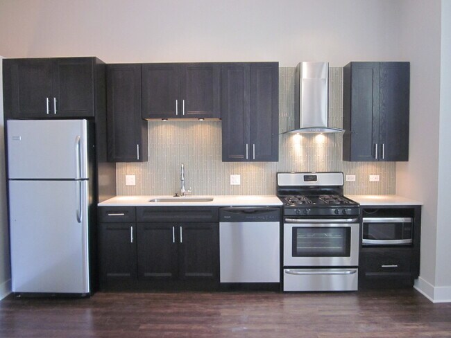 Foto del edificio - 1338 S Michigan Ave