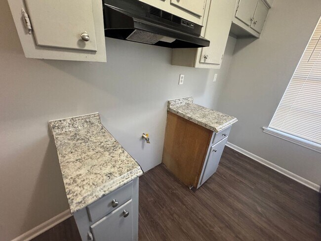 Foto del edificio - 3445 Beech Grove Rd