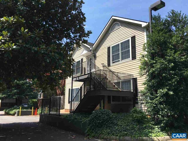 Foto del edificio - 1407 Grady Ave