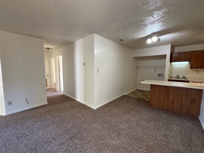 Building Photo - 6376 Applecross Ave