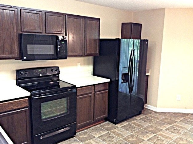 Building Photo - 2665 Pebble Meadow Ln
