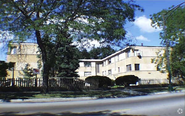 Foto del edificio - Ridge Apartments