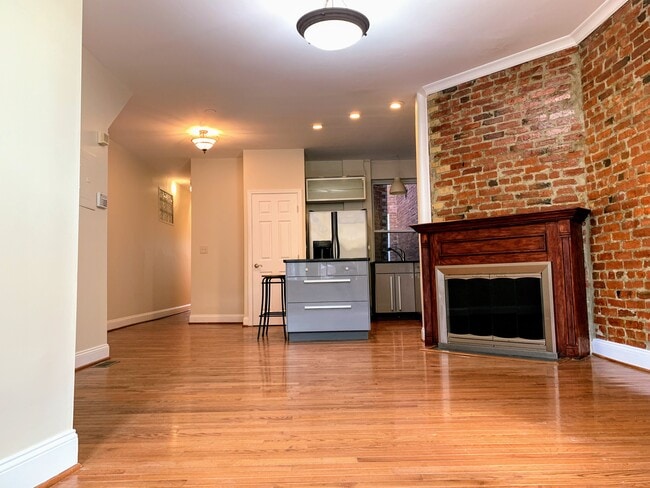 Foto del edificio - 1711 4th St NW