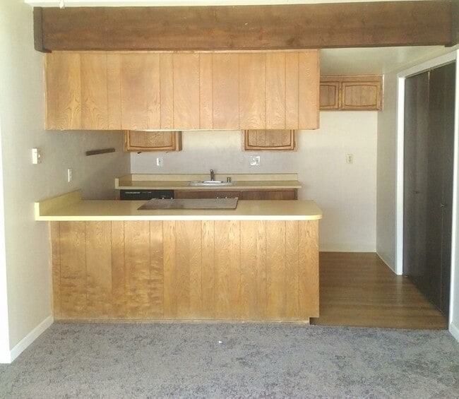 Foto del edificio - 5900 Moss Creek Cir