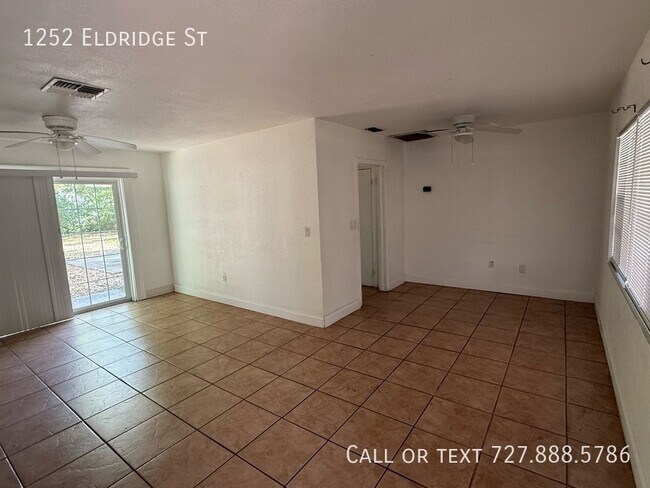Foto del edificio - 1252 Eldridge St