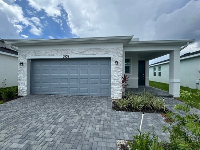 Building Photo - 2438 Croft Inlet Dr NW