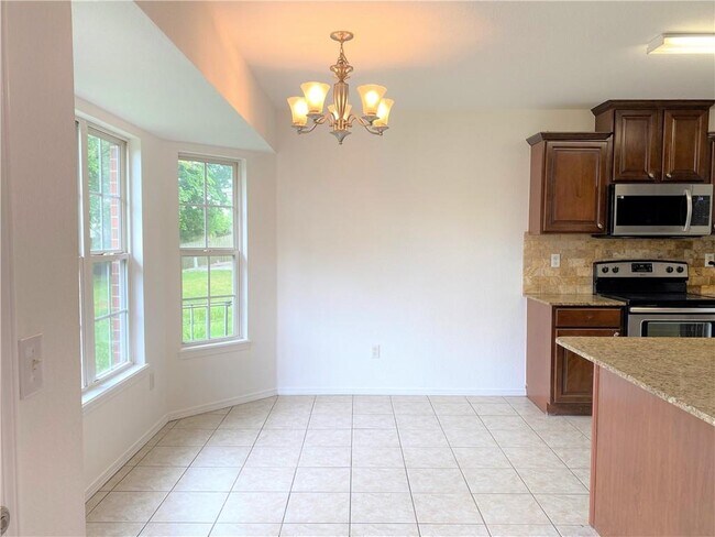 Foto del edificio - 2403 SW 20th St