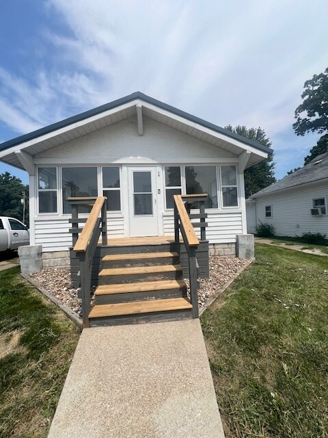 Foto del edificio - 509 W Pleasant St