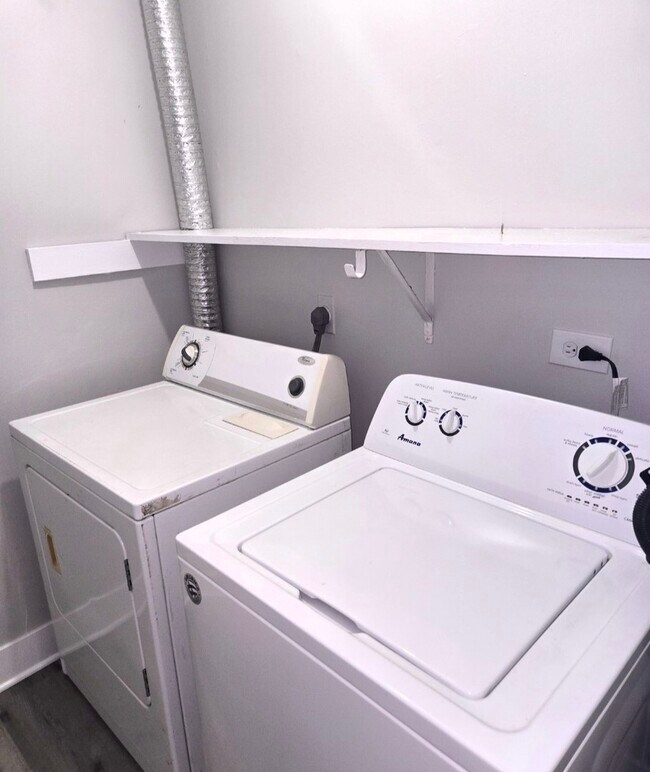 Foto del edificio - 1808 Fayette Walk