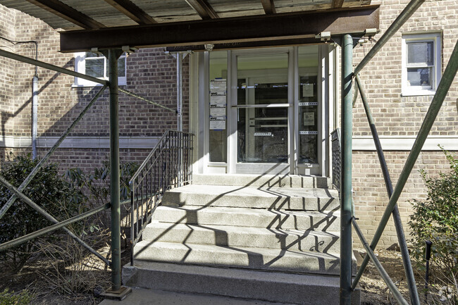 Entrance - Riverdale Park