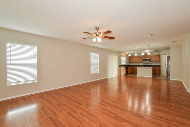 Foto del edificio - 2735 Breezy Meadow Rd