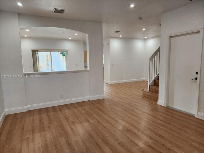 Building Photo - 11392 NW 34th Pl