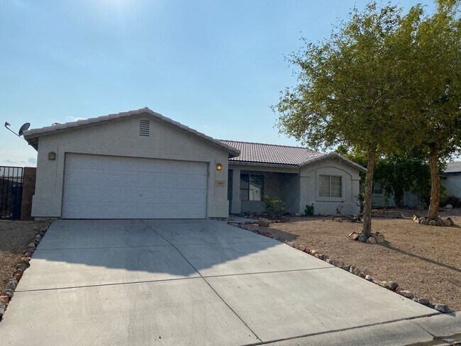 Building Photo - Great Home in Sunrise Vistas