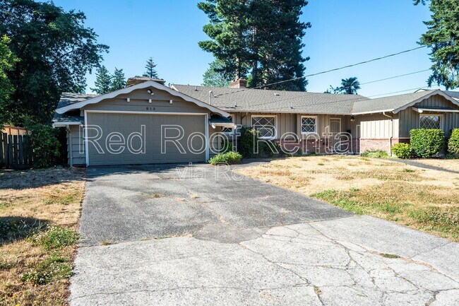 Foto del edificio - 815 Maywood Ln
