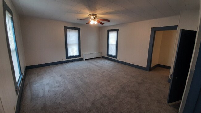Foto del edificio - 1400 Wheeling Ave