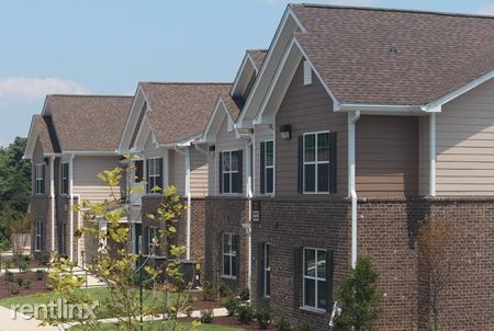 Foto principal - 265 Quinland Lake Rd