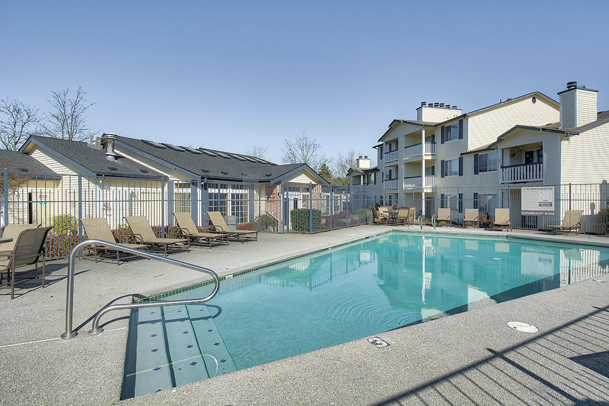Mallard Pointe at Riverbend Apartments Auburn, WA