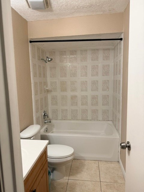 Foto del edificio - 243 E Cedarwood Cir