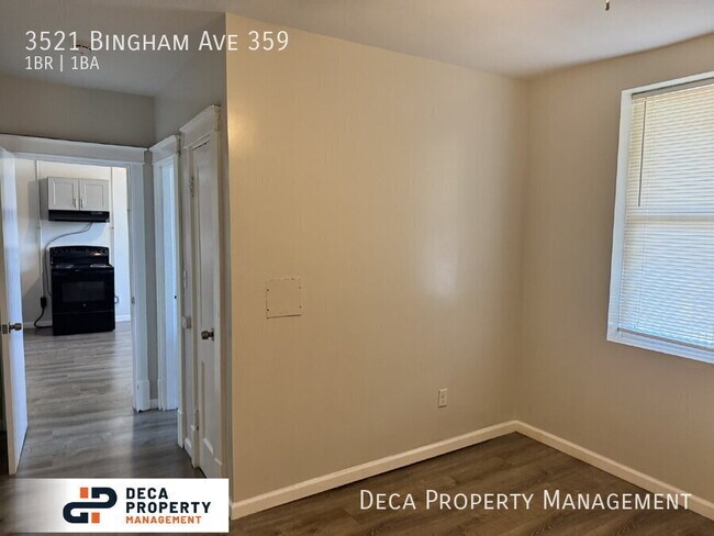 Foto del edificio - 3521 Bingham Ave