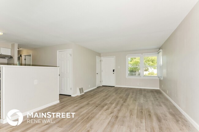 Foto del edificio - 1020 Bakewell Dr