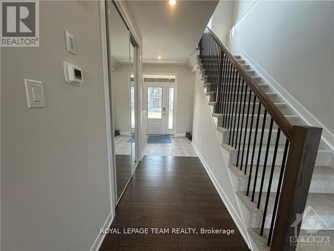 Building Photo - 199 Conservancy Dr