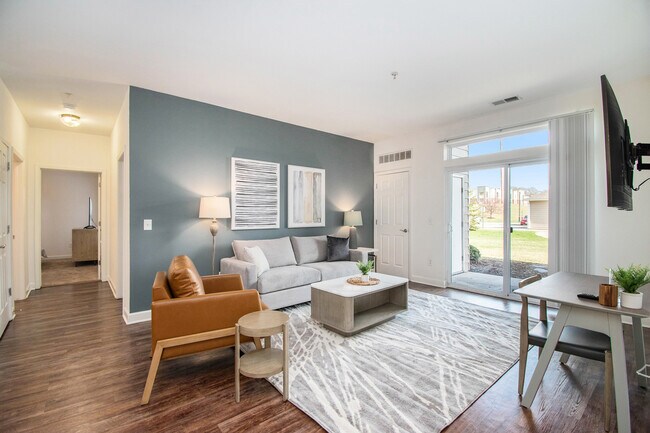 Foto del edificio - 4007 Raynor Pkwy