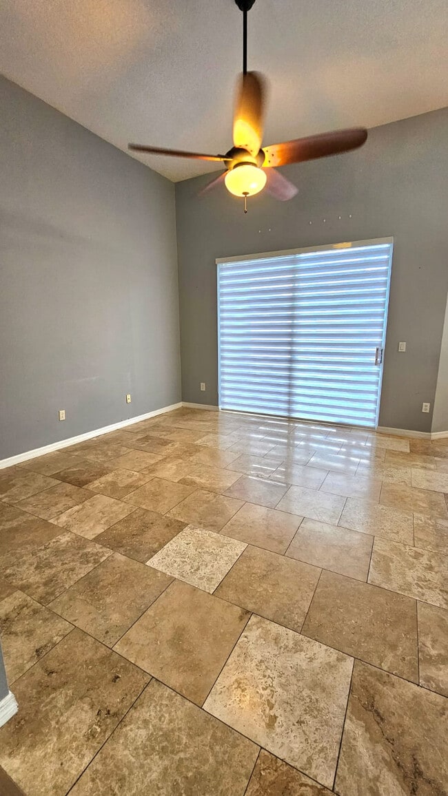 Building Photo - 2713 Barnsley Ln