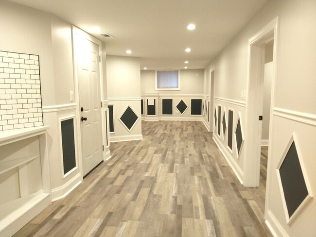 Foto del edificio - 722 W 59th St