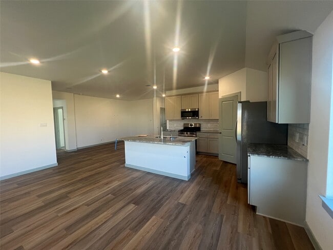 Building Photo - 2503 Ruby Copper Dr
