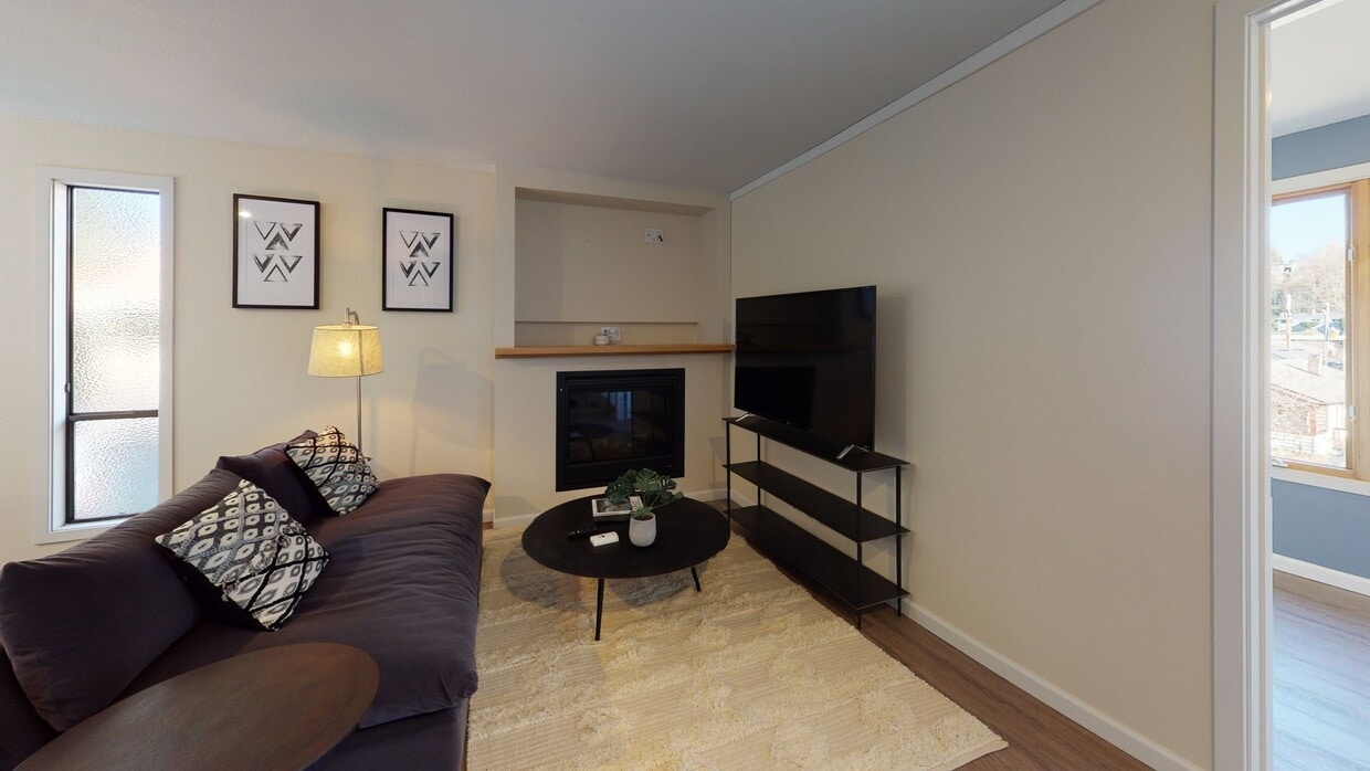 Photo - 5223 40th Ave SW House