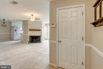 Building Photo - 12103 Greenway Ct