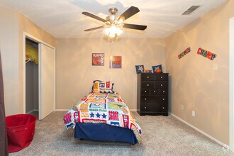 Interior Photo - Sutton House Apartments