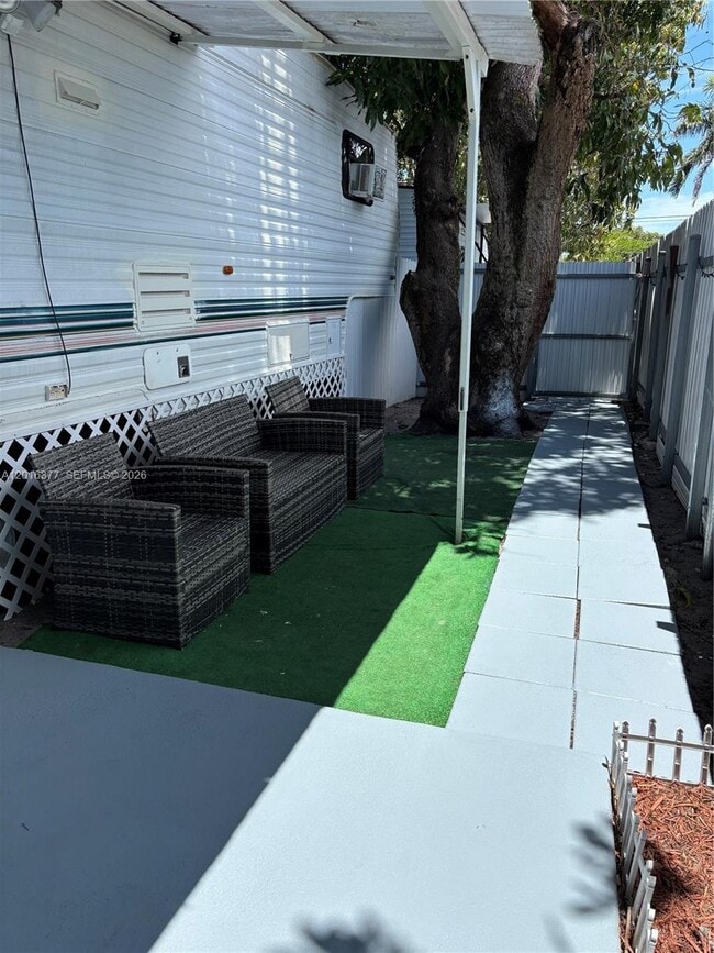 Building Photo - 12500 NW 22nd Ave