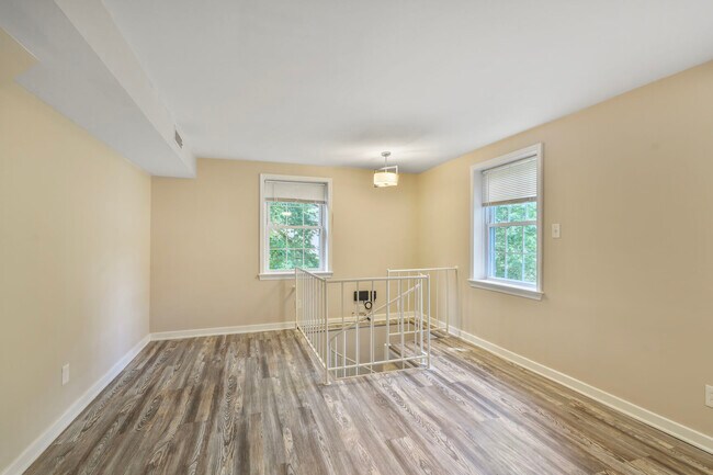 Foto del edificio - 2242 Washington Ave