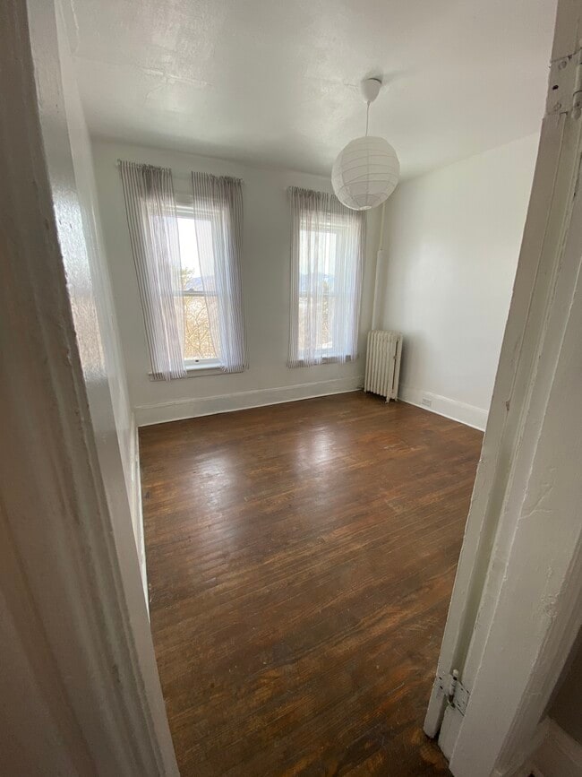 Dormitorio principal con vista al Hudson - 508 Liberty St