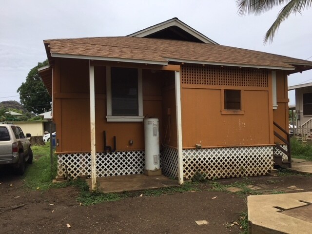Primary Photo - 84-827-960 Lahaina St