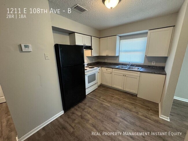 Foto del edificio - 1211 E 108th Ave